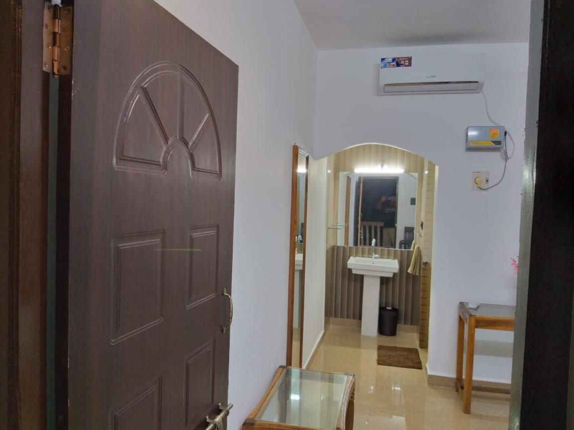 Oasis Beach Resort อากอนดา ภายนอก รูปภาพ