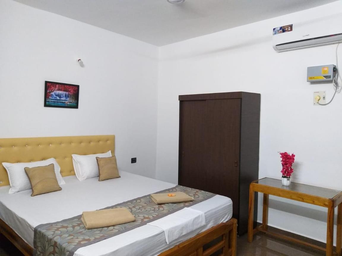 Oasis Beach Resort อากอนดา ภายนอก รูปภาพ