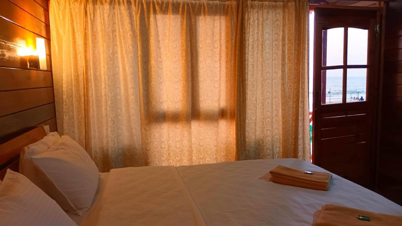 Oasis Beach Resort อากอนดา ภายนอก รูปภาพ